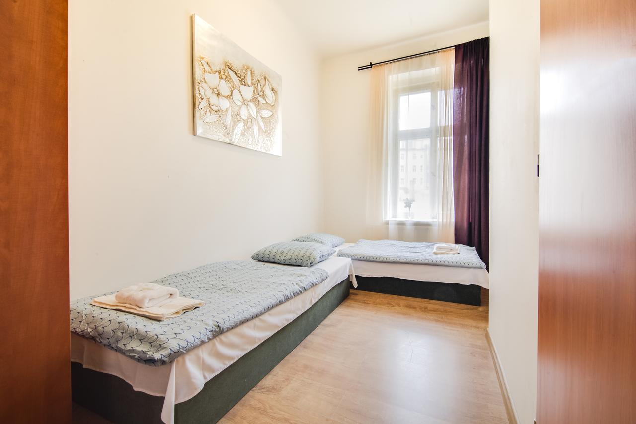 Aparthotel Zarra Praha Exteriér fotografie