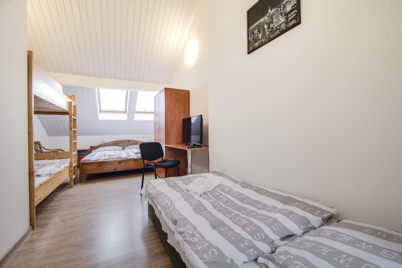 Aparthotel Zarra Praha Pokoj fotografie