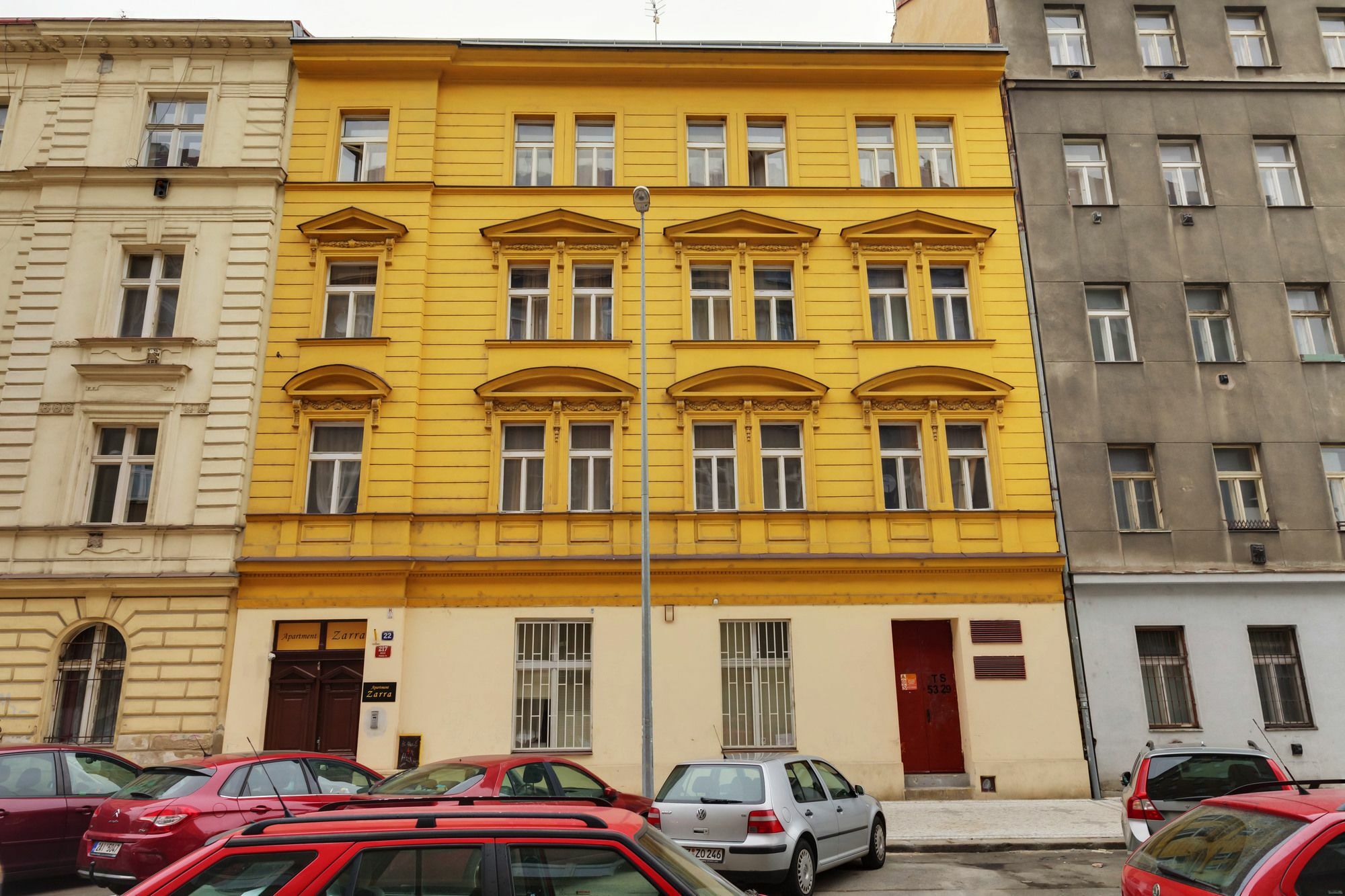 Aparthotel Zarra Praha Exteriér fotografie